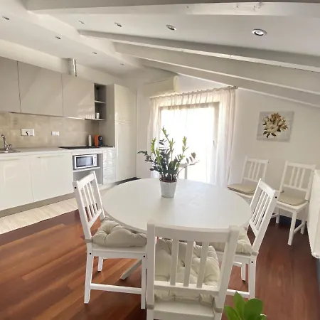 Casa Alda * La Spezia